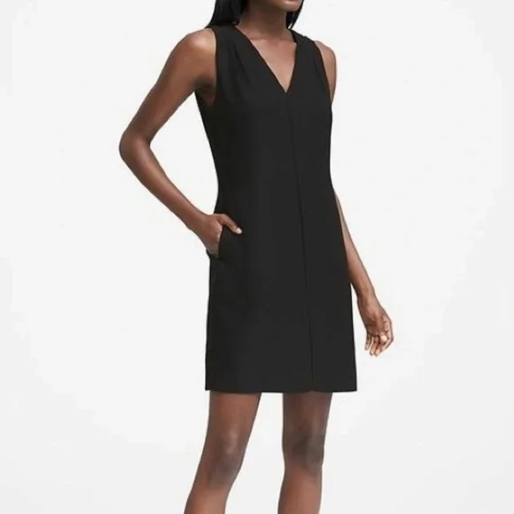 Banana Republic | Dresses | Banana Republic Mid Thigh V Neck Dress With  Pockets In Black Nwot | Poshmark